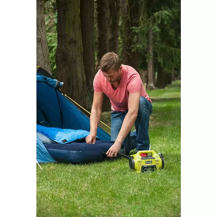 Ryobi ONE+ Akku-Kompressor R18I-0 - 18 V, Ohne Akku, Druck: 10,3 bar - Anwendungsbeispiel