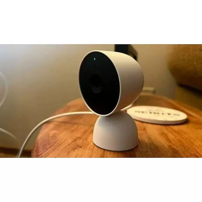 Google Nest Cámara para interior - Alcance de detección: 7,5 m, An x Al: 8,3 x 8,3 cm - Foto ambiente