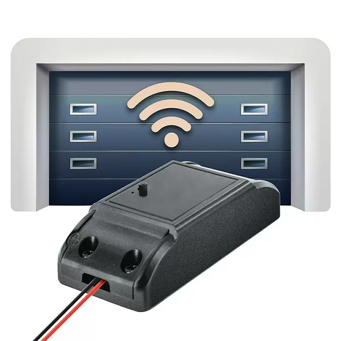 Muvit iO Control de apertura de puertas de parking WIFI - L x An x Al: 2,5 x 4 x 9 cm - Producto en uso