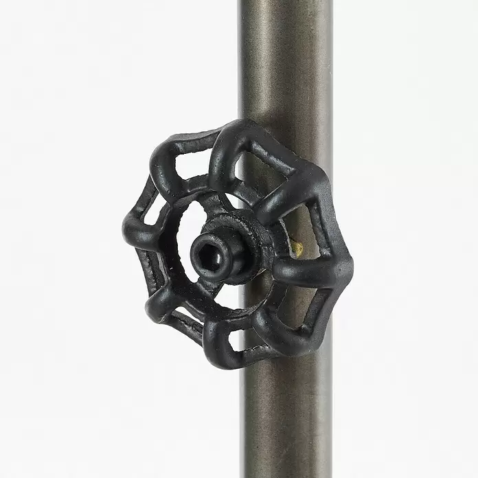 Brilliant Woodhill Staande lamp - Hoogte: 138 cm - Close-up