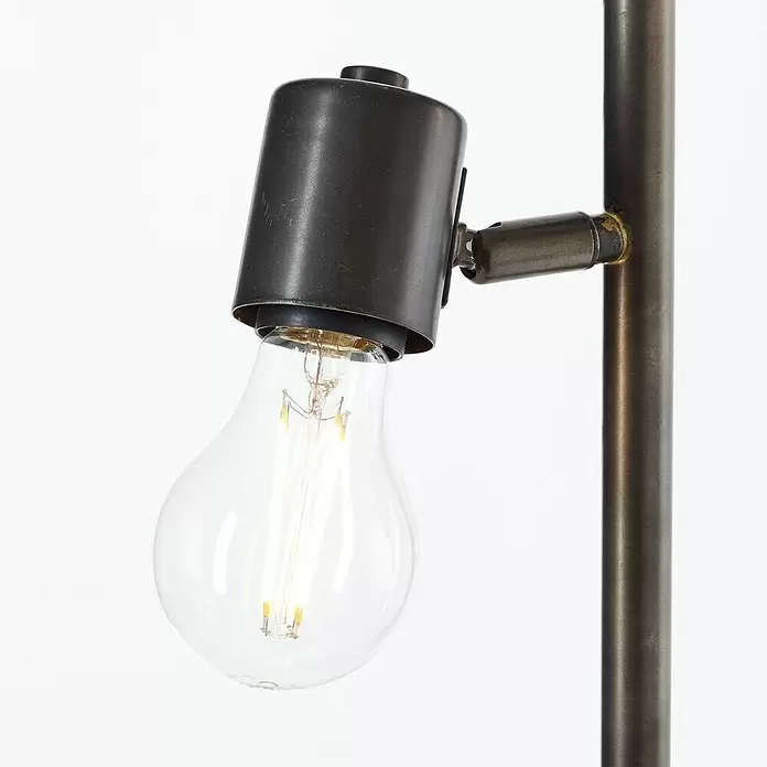 Brilliant Woodhill Staande lamp - Hoogte: 138 cm - Close-up