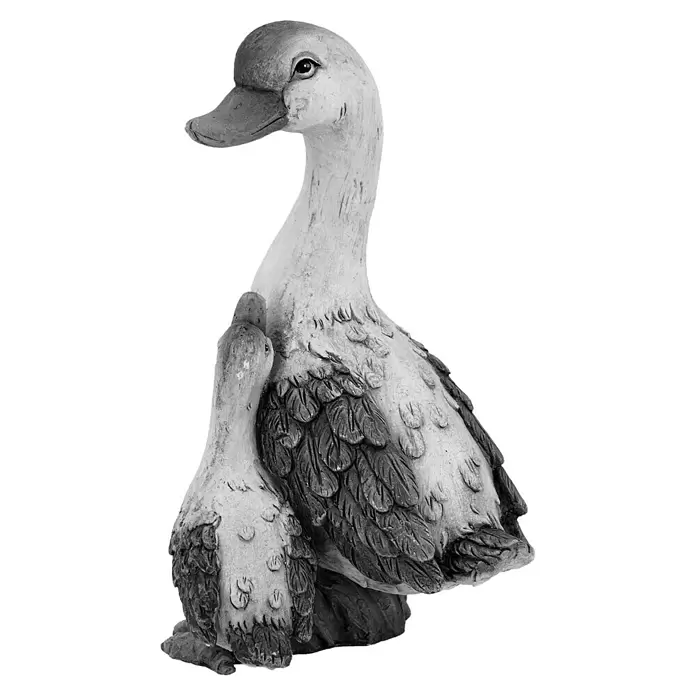 Deko-Ente mit Entenkind - L x B x H: 24,5 x 22,5 x 40 cm, Grau - Diagonale Ansicht