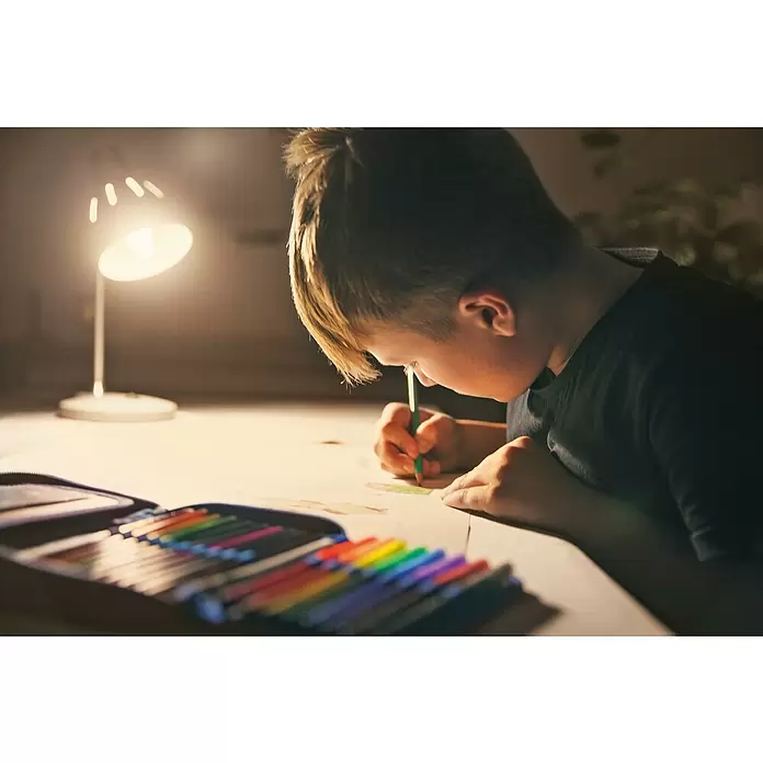 Ledvance SUN@Home LED-Leuchtmittel Smart+ WIFI - E14, 4,9 W, B25, 425 lm - Anwendungsbeispiel