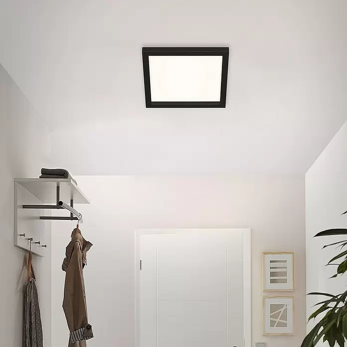 Briloner LED-Panel - 18 W, L x B x H: 29,5 x 29,5 x 8 cm, Schwarz, Warmweiß - Stimmungsaufnahme