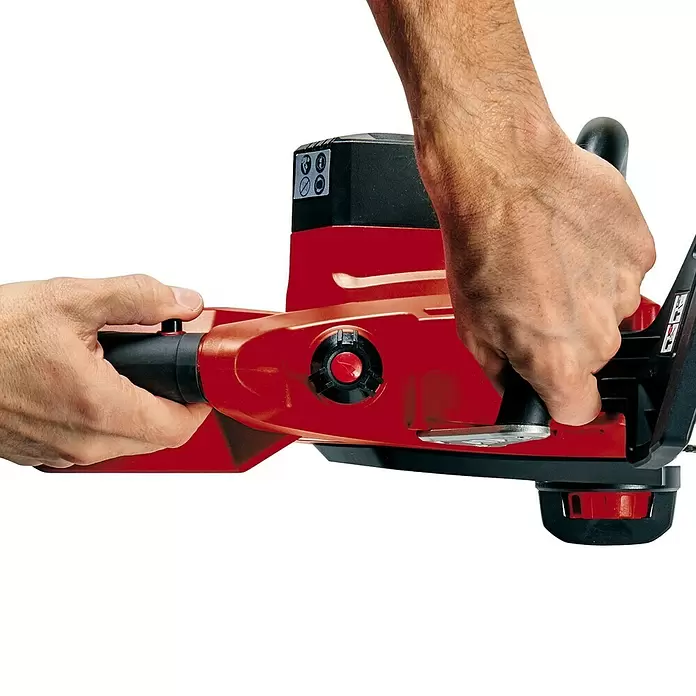 Einhell Power X-Change Akku-Kettensäge GE-LC 18/25 Li Kit - 18 V, Li-Ionen, 3 Ah, 1 Akku, Schwertlänge: 25 cm - Anwendungsbeispiel