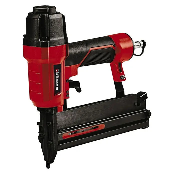 Einhell Pneumatska klamerica TC-PN 50 - Radni tlak: 8,3 bar, Sadržaj spremnika: 100 čavala/spajalica - Dijagonalni pogled