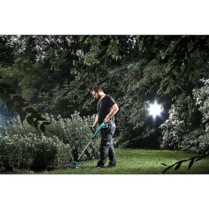 Makita Akku-Rasentrimmer DUR181Z - 18 V, Li-Ionen, Ohne Akku, Schnittbreite: 26 cm - Anwendungsbeispiel