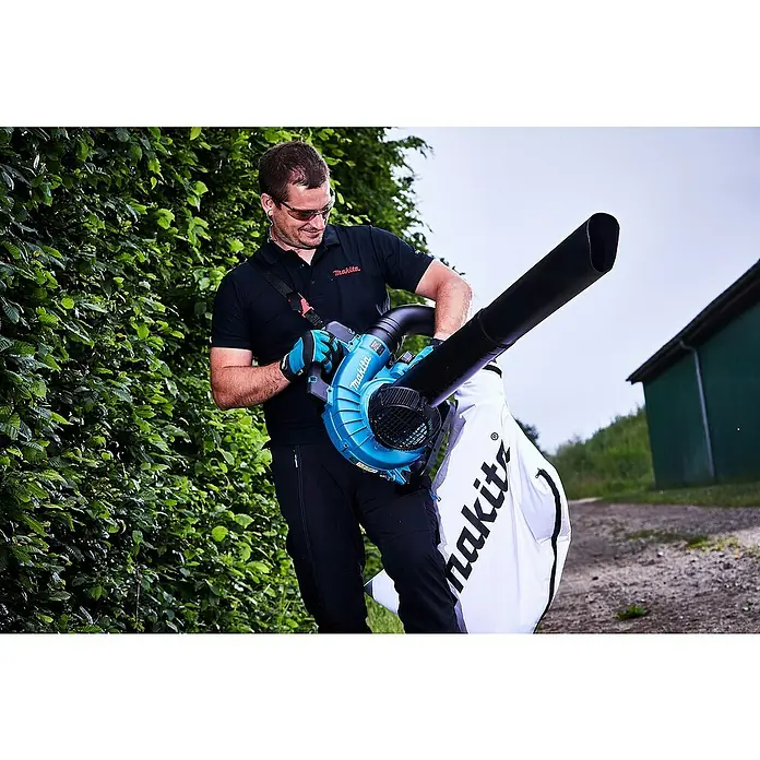 Makita Akku-Laubbläser DUB363PT2V - 2 x 18 V, Li-Ionen, 2 Akkus, Blasleistung: 13,4 m³/min - Anwendungsbeispiel