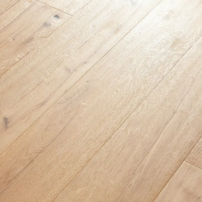 Fertigparkett Eiche Antique Davos - 1.860 x 189 x 15 mm, Landhausdiele - Detailaufnahme