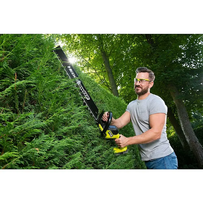 Ryobi ONE+ Akumulatorske škare za živicu HP RY18HTX60A-0 - 18 V, Litij-ionska, Bez akumulatora, Dužina noža: 60 cm - Proizvod u upotrebi