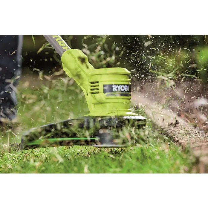 Ryobi ONE+ Akku-Rasentrimmer RY18LTX33A-0 - 18 V, Li-Ionen, Ohne Akku, Schnittbreite: 28 cm - 33 cm - Anwendungsbeispiel