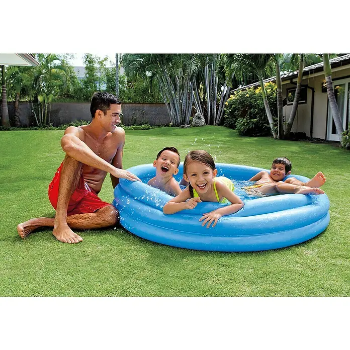 Intex Piscina hinchable Crystal Blue - Diámetro: 147 cm - Producto en uso