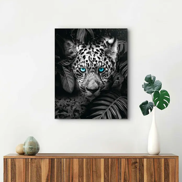 Decopanel - Blue Eyed Leopard, B x H: 40 x 50 cm - Stimmungsaufnahme