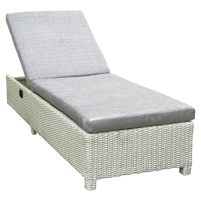 Sunfun Paula Loungeliege - L x B x H: 202 x 71 x 43 cm, Korbweide, Weiß/Grau, Rückenlehne verstellbar - Diagonale Ansicht