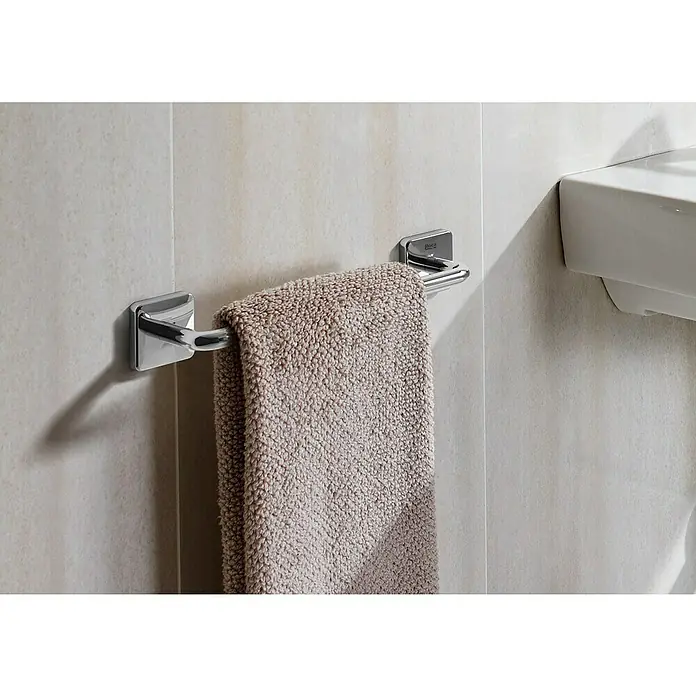 Roca Victoria Toallero - Ancho: 30 cm, Atornillado, Brillante - Foto ambiente
