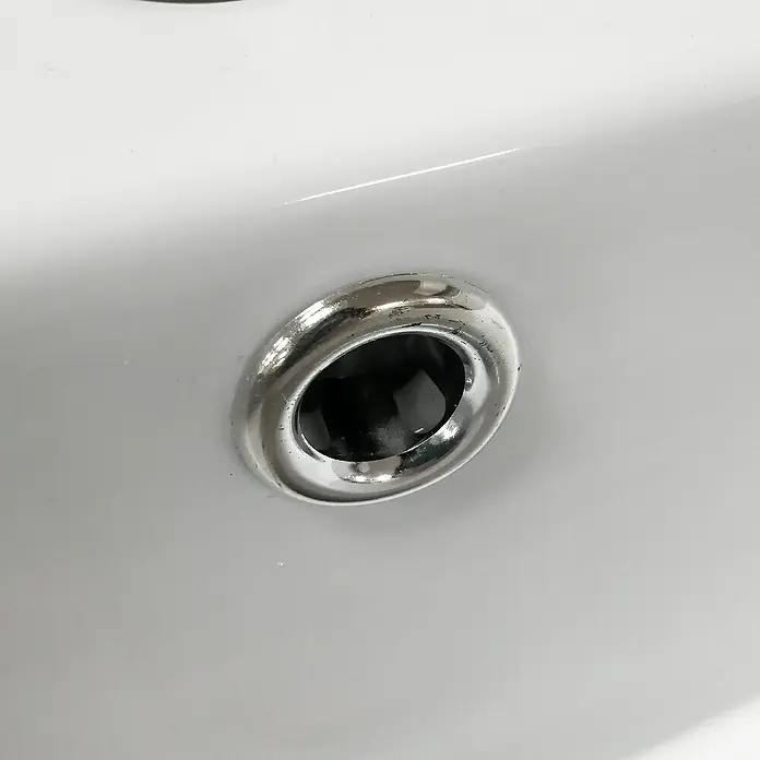 Embellecedor para rebosadero - Diámetro: 30 mm, Plata - Primer plano
