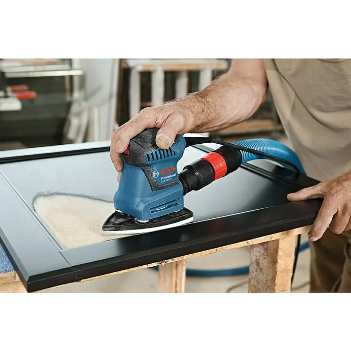 Bosch Professional Schwingschleifer GSS 160 Multi - 180 W, Schwingzahl: 24.000 U/min - Anwendungsbeispiel