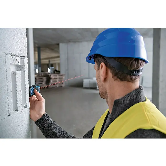 Bosch Professional Laserentfernungsmesser GLM 50-22 - Messbereich: 0,05 - 50 m - Anwendungsbeispiel