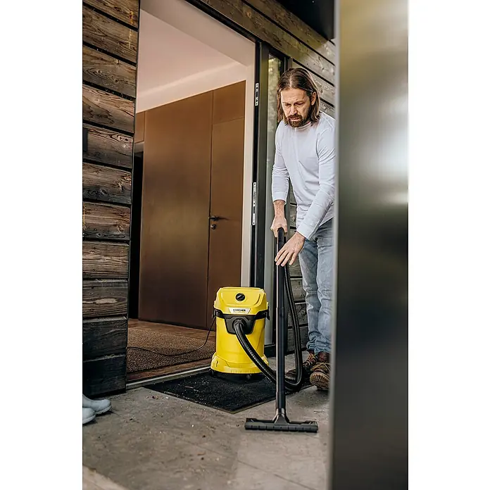Kärcher Usisivač za mokro i suho usisavanje WD 3 V-17/4/20 - 1.000 W, 17 l - Proizvod u upotrebi