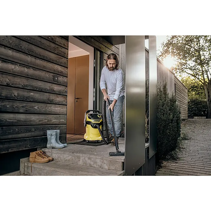 Kärcher Usisivač za mokro i suho usisavanje WD 5 V-25/5/22 - 1.100 W, Zapremina spremnika: 25 l - Proizvod u upotrebi