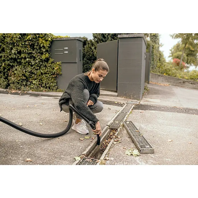 Kärcher Usisivač za mokro i suho usisavanje WD 4 V-20/5/22 - 1.000 W, 20 l - Proizvod u upotrebi