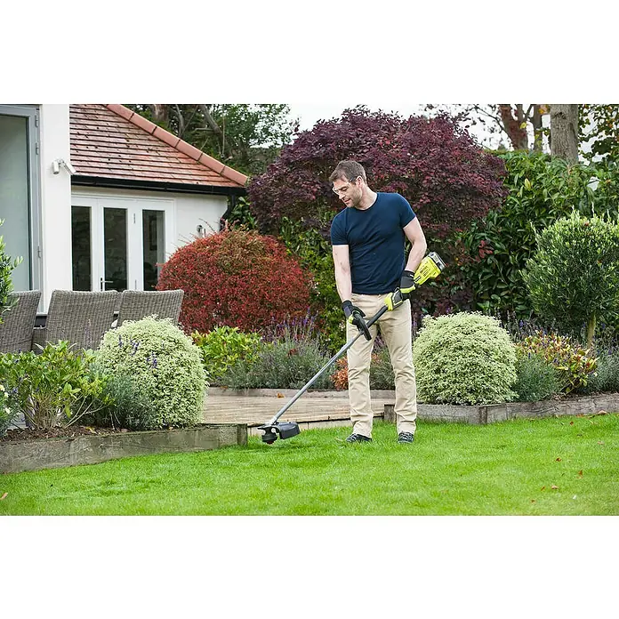 Ryobi ONE+ Akumulatorski trimer OLT1833 - 18 V, Litij-ionska, Bez akumulatora, Širina reza: 28 cm - 33 cm - Proizvod u upotrebi