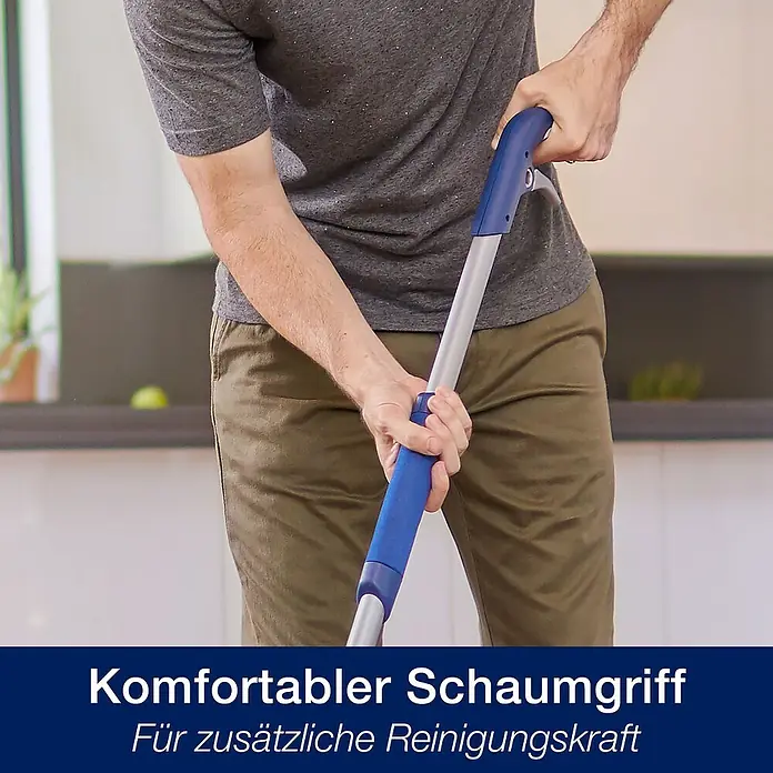 Bona Spray Mop für Holzfußböden - Mikrofaser, 1 x Bona Spray Mop, 1 x Bona Spray Mop Refiller (Kartusche), 1 x Bona Mikrofaser-Reinigungspad - Anwendungsbeispiel