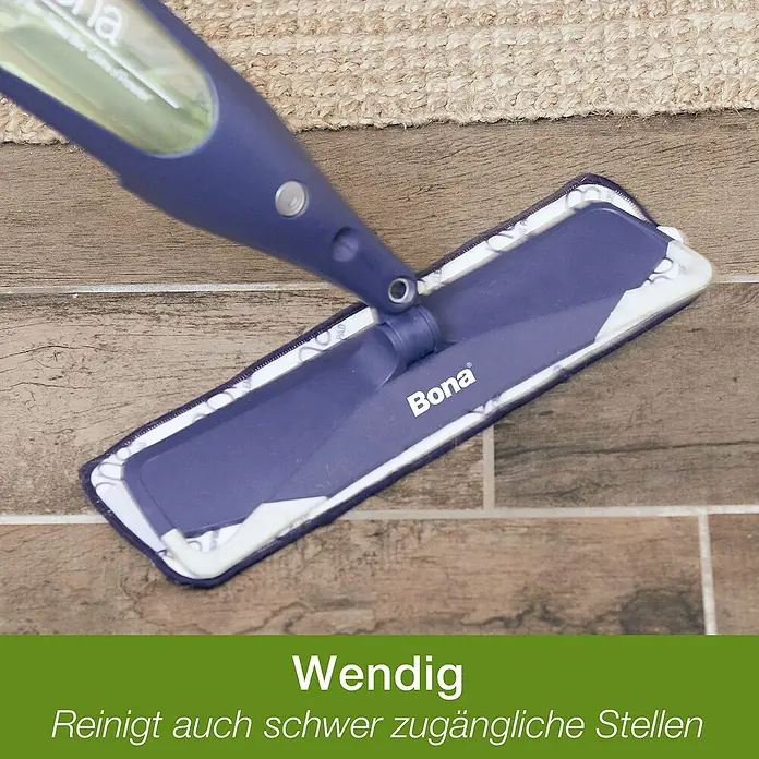Bona Spray Mop für Fliesen- und Laminatböden - Mikrofaser, 1 x Bona Spray Mop, 1 x Bona Spray Mop Refiller (Kartusche), 1 x Bona Mikrofaser-Reinigungspad - Anwendungsbeispiel