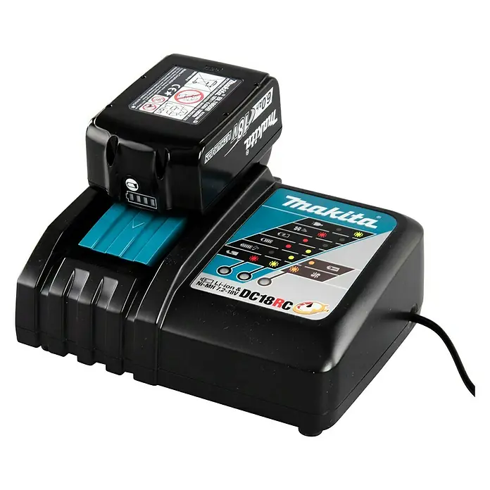 Makita Ladegerät DC18RC - Akkuspannung: 14,4 V - 18 V - Diagonale Ansicht