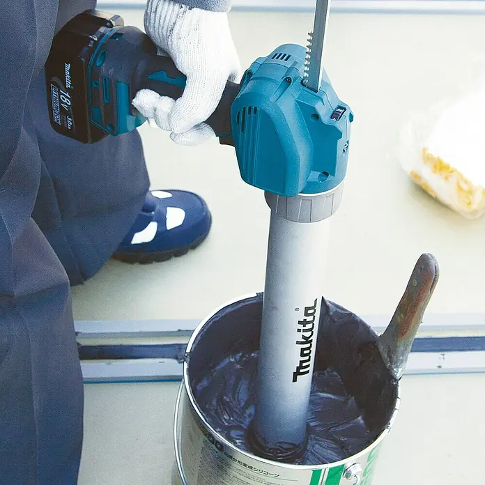 Makita Akku-Kartuschenpresse DCG180ZX - 18 V, Li-Ionen, Ohne Akku, Geeignet für: 310 ml Kartuschen - Anwendungsbeispiel