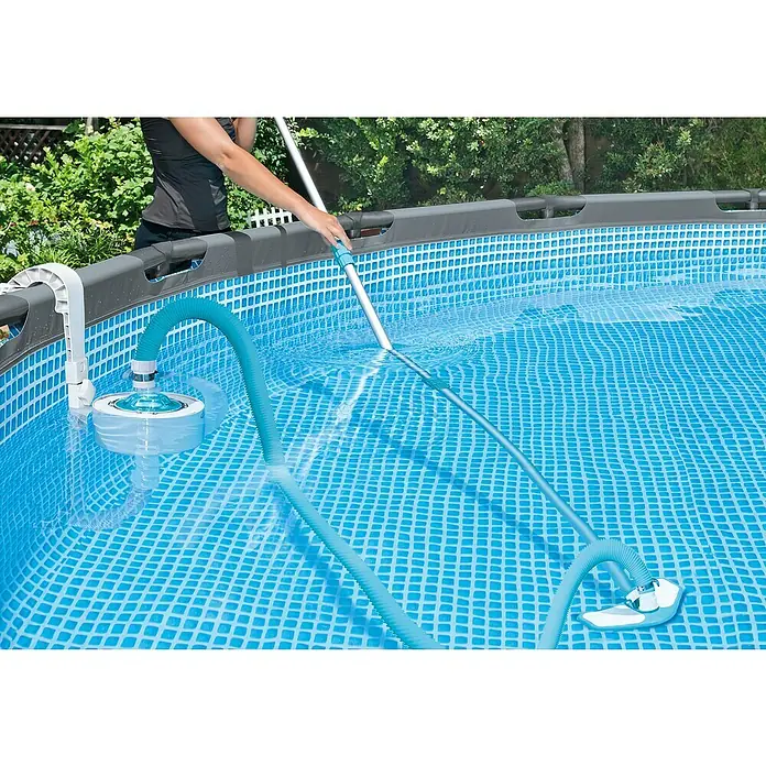 Intex Crijevo za bazen - Duljina: 750 cm - Proizvod u upotrebi