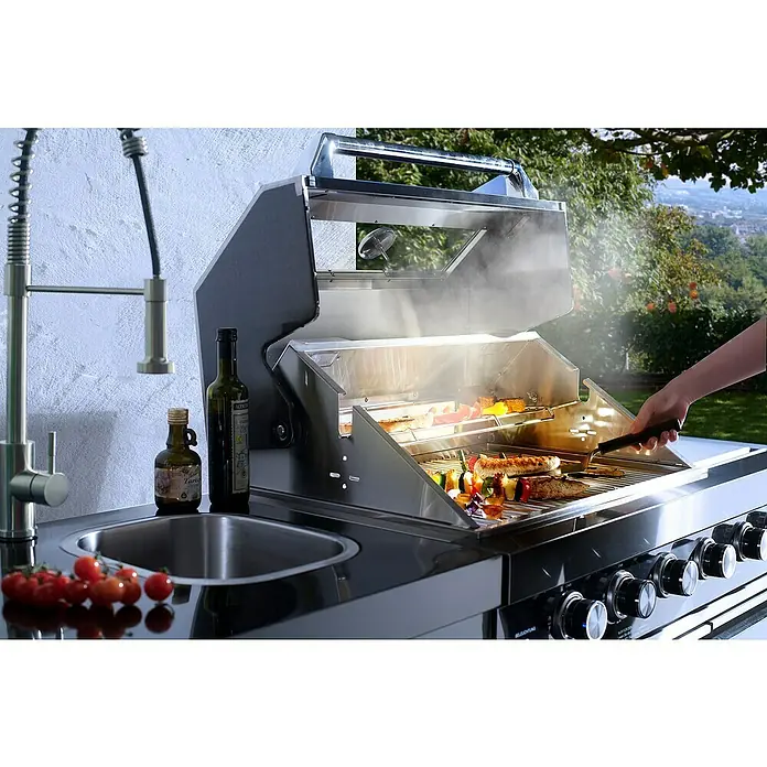 Buschbeck Outdoorküche Cambridge - L x B x H: 262 x 60 x 119 cm, Stahl, Hauptgrillfläche: 68 x 46 cm, Anzahl Brenner: 6 - Anwendungsbeispiel