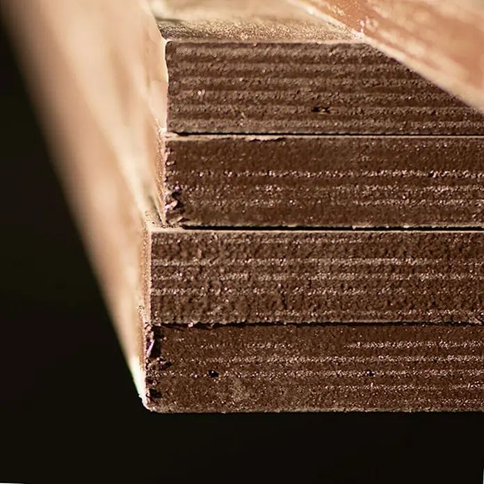 Tablero contrachapado fenólico - Abedul, 2.500 x 1.250 x 12 mm - Primer plano
