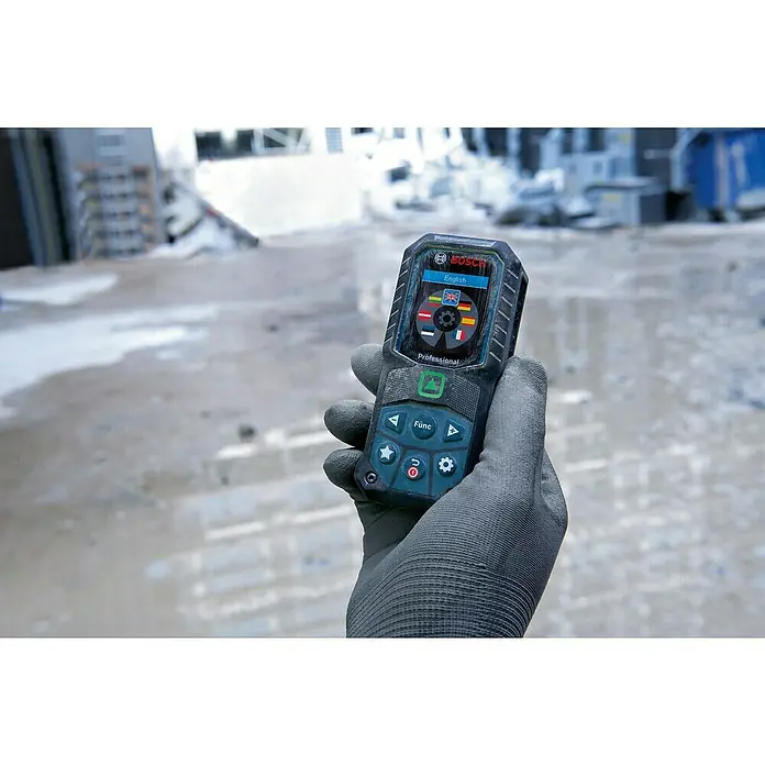 Bosch Professional Laserentfernungsmesser GLM 50-25 G - Messbereich: 0,05 - 50 m - Anwendungsbeispiel