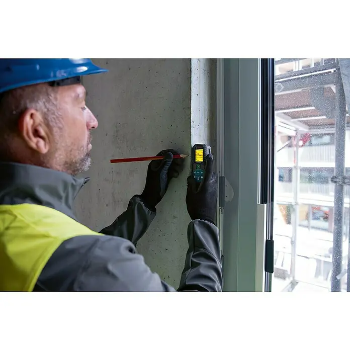 Bosch Professional Laserentfernungsmesser GLM 50-25 G - Messbereich: 0,05 - 50 m - Anwendungsbeispiel