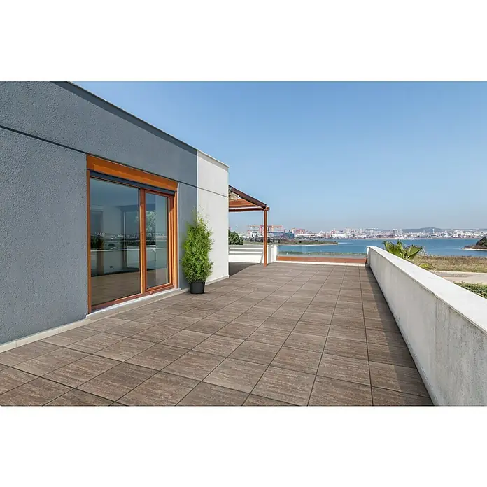 Terrassenplatte Saturn - Mediterran, 50 x 50 x 4 cm, Beton - Stimmungsaufnahme
