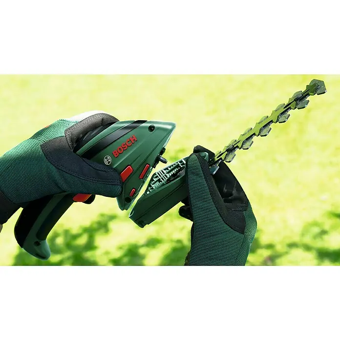 Bosch ISIO Set škara za travu i grmlje - 3,6 V, Litij-ionska, 1,5 Ah, 1 baterija, Širina noža: 8 cm, Vrijeme rada akumulatora: 50 min - Detaljan prikaz