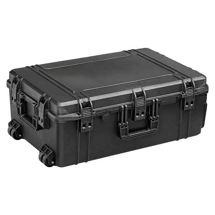 Wasserdichter Koffer MAX750 - L x B x H: 816 x 540 x 316 mm, Mit Würfelschaumstoffeinlage, Schwarz, Kunststoff - Diagonale Ansicht