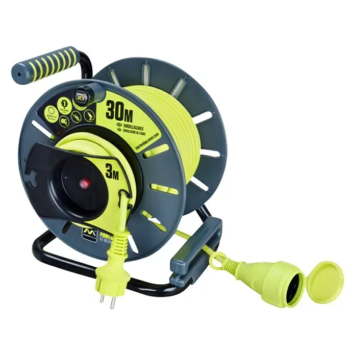Luceco Enrollacables Reverse - x 1, Longitud del cable: 30 m, IP54, Para exterior, H05VV-F - Vista angular