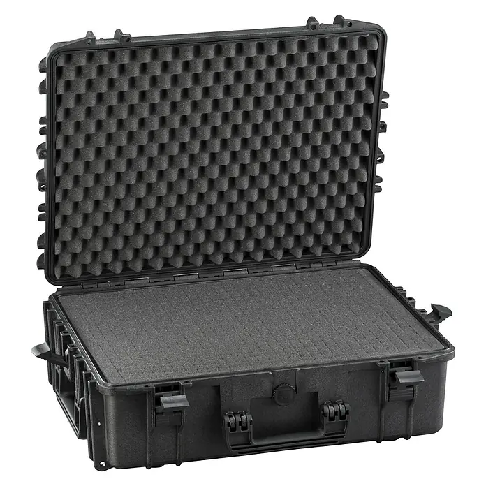 Wasserdichter Koffer MAX540 - L x B x H: 594 x 473 x 215 mm, Mit Würfelschaumstoffeinlage, Schwarz, Kunststoff - Diagonale Ansicht