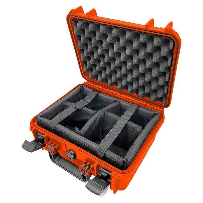 Wasserdichter Koffer MAX300CAM - L x B x H: 336 x 300 x 148 mm, Kunststoff, Mit Fototasche, Orange - Diagonale Ansicht