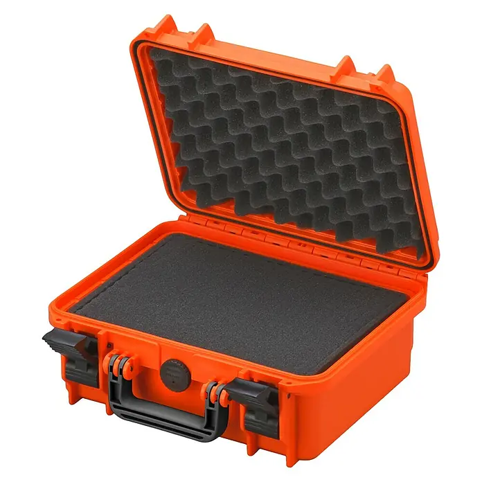 Wasserdichter Koffer MAX300 - L x B x H: 336 x 300 x 148 mm, Kunststoff, Mit Würfelschaumstoffeinlage, Orange - Diagonale Ansicht