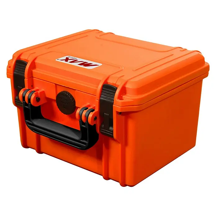 Wasserdichter Koffer MAX235 - L x B x H: 258 x 243 x 168 mm, Kunststoff, Ohne Schaumstoffeinlage, Orange - Diagonale Ansicht