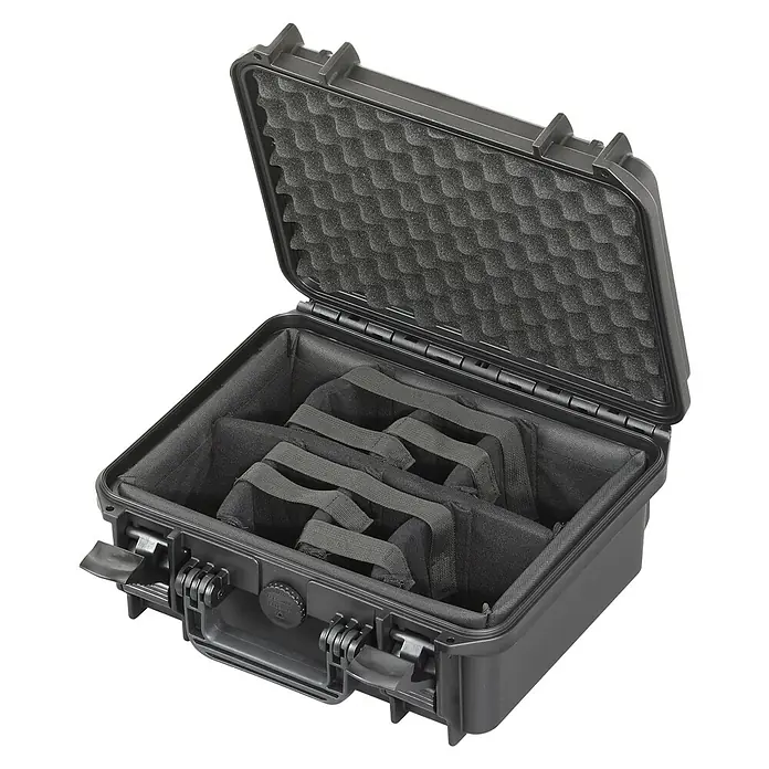 Wasserdichter Koffer MAX300CAM - L x B x H: 336 x 300 x 148 mm, Mit Fototasche, Schwarz, Kunststoff - Diagonale Ansicht