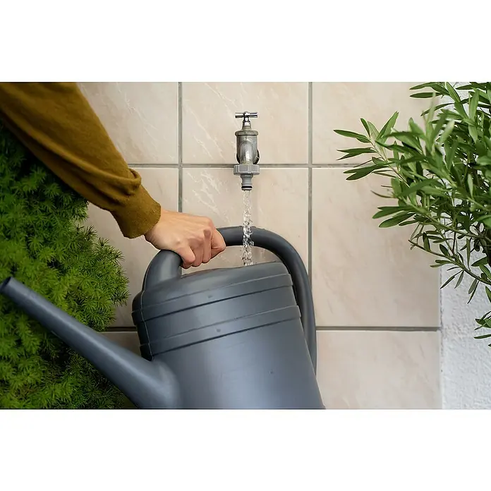 Gardena Adaptador para grifo - 33,3 mm (G 1) - Producto en uso