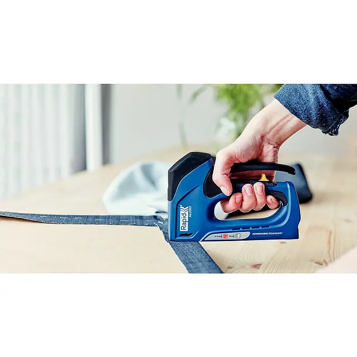 Rapid Kombi-Handtacker ALU 953 - Klammertiefe: 6 - 14 mm, Geeignet für: Klammern Typ 53 - Anwendungsbeispiel