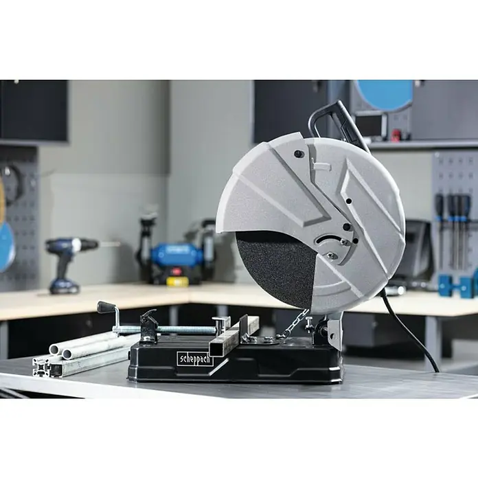 Scheppach Trennschneider MT150 - 2.600 W, Leerlaufdrehzahl: 4.200 U/min, Durchmesser Scheibe: 355 mm - Stimmungsaufnahme