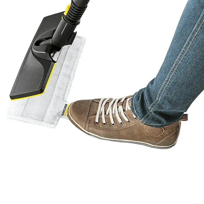 Kärcher Parni čistač SC 3 EasyFix - 1.900 W, Vrijeme zagrijavanja: 30 s - Proizvod u upotrebi