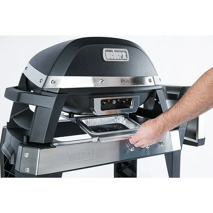 Weber Barbacoa eléctrica Pulse 2000 con carro - 2,2 kW, Superficie parrilla: 49 x 39 cm - Foto ambiente