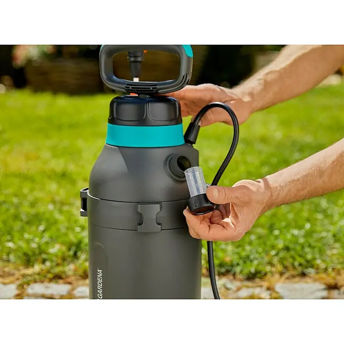 Gardena Druksproeier Plus - 5 l, Spuitmiddelen - Toepassingsvoorbeeld